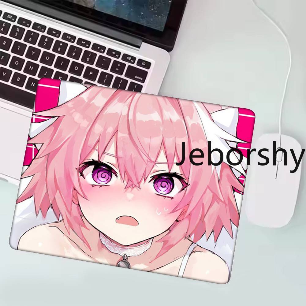 Cute Pink Hair Anime Character - Tradescantia Purple reseña y precio