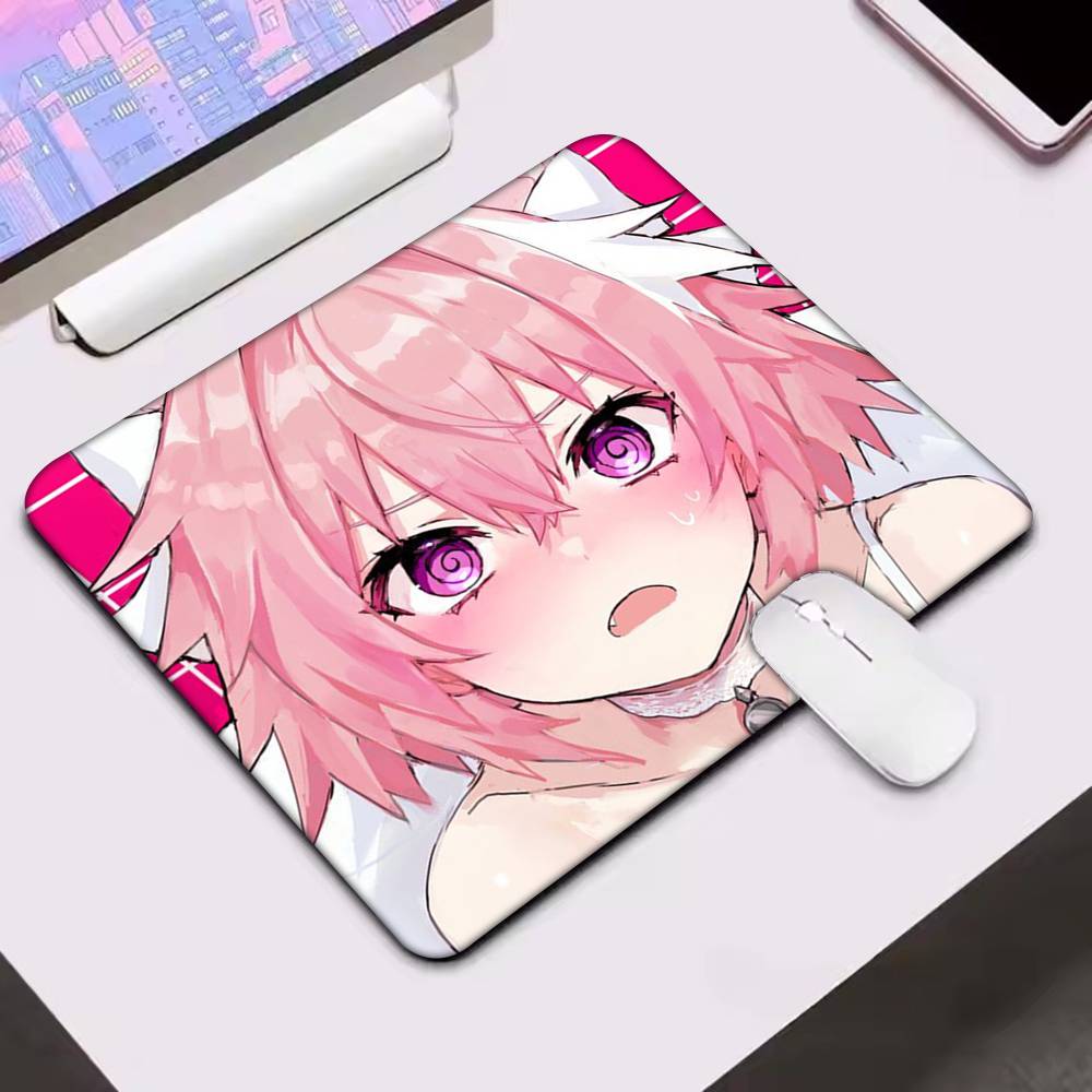 Cute Pink Hair Anime Character - Tradescantia Purple reseña y precio